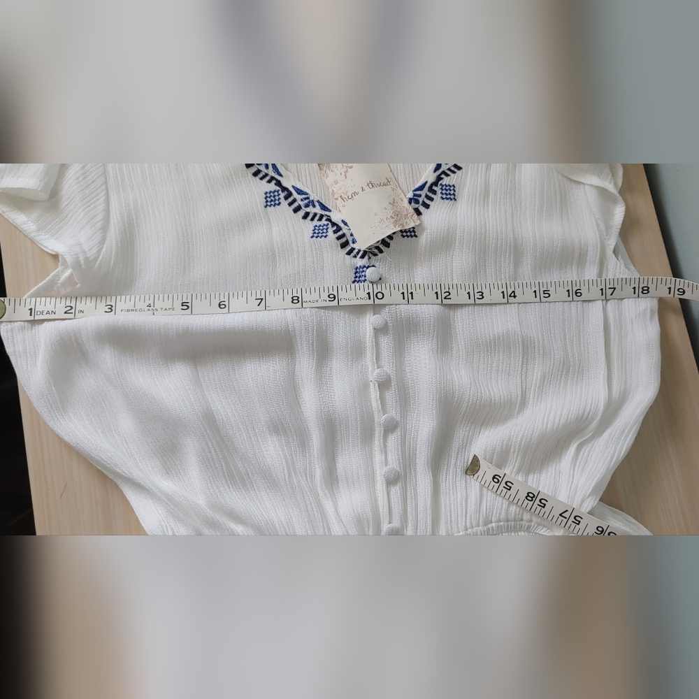 Hem & Thread Embroidered Ruffled Romper Med NWT - Picture 10 of 11